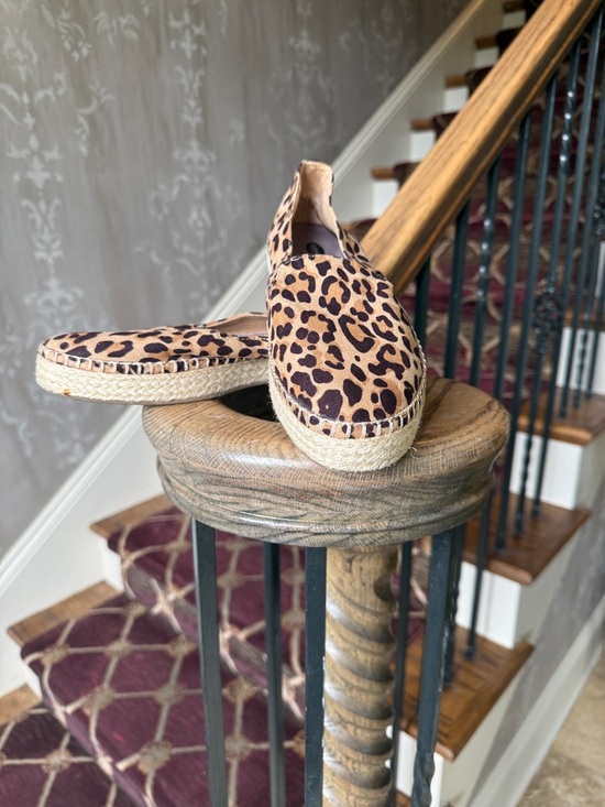 DR. SCHOLLS. Leopard print slip on shoe perfect condition size 8. - Picture 7 of 10